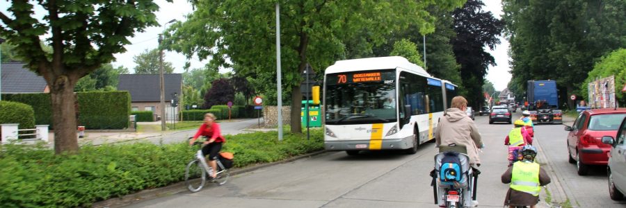 Fietssuggestiestrook Groenstraat Oostakker