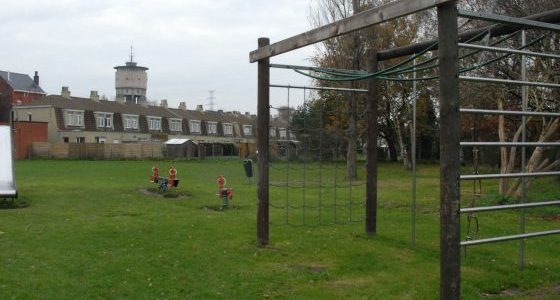 Onderhoud en sluikstorten Sleutelbloempark Sint-Bernadettestraat